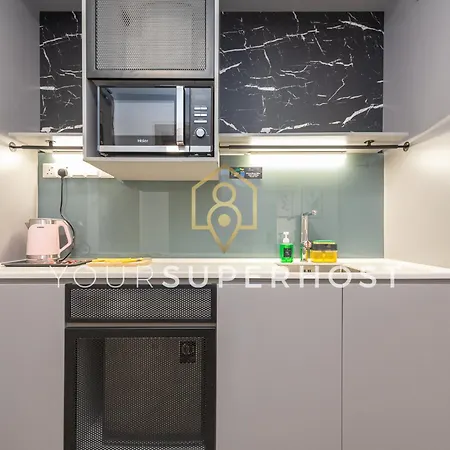 Mossaz By Yoursuperhost Near 1U & Ttdi, Petaling Jaya Room photo