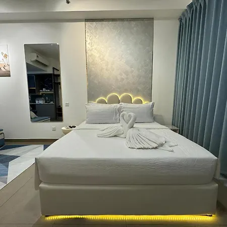 Mossaz By Yoursuperhost Near 1U & Ttdi, Petaling Jaya Room photo